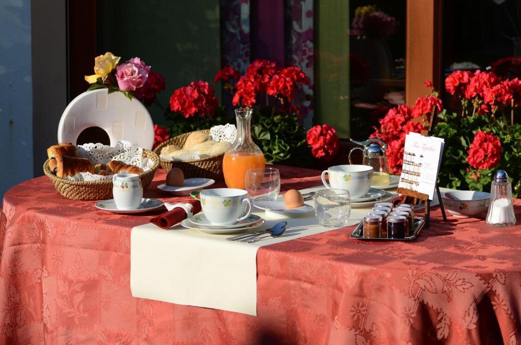 La Coulonniere Bed & Breakfast Wismes Exterior photo